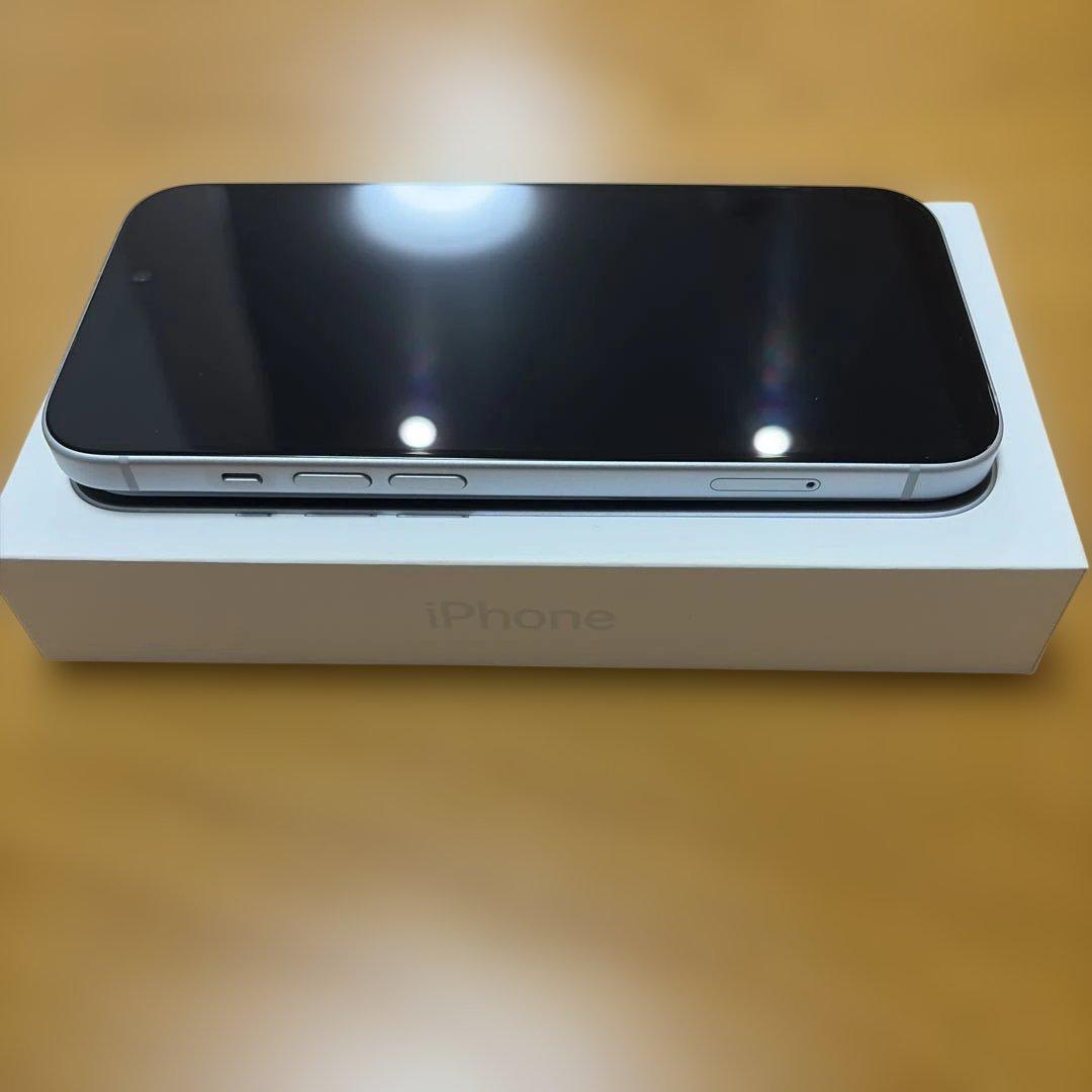 iPhone 15 ブルー 128GB iPhone本体 SIMフリー