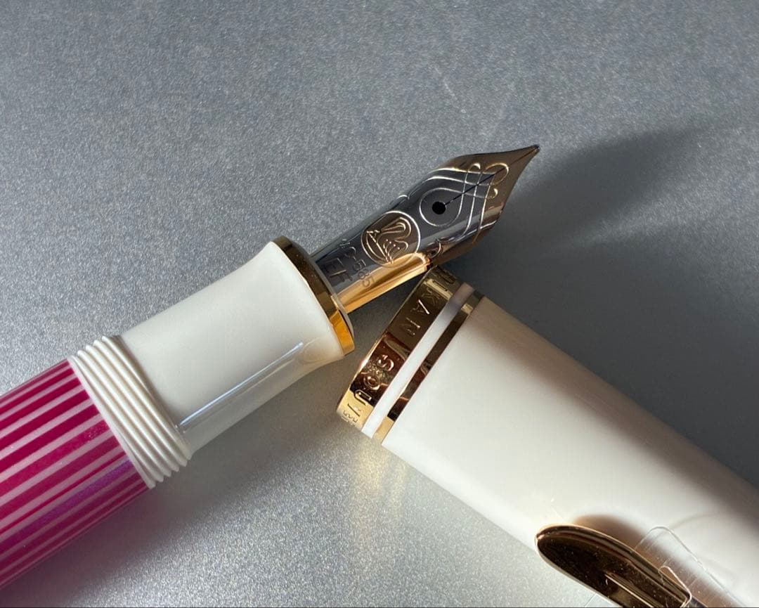 [新品]Pelikan ペリカン スーベレーンM600 ピンク EFニブ