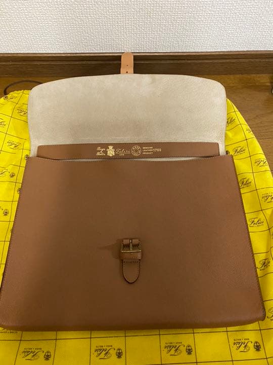 高級 フェリージ Felisi ブリーフケース レザー ピッグスキン コニャック