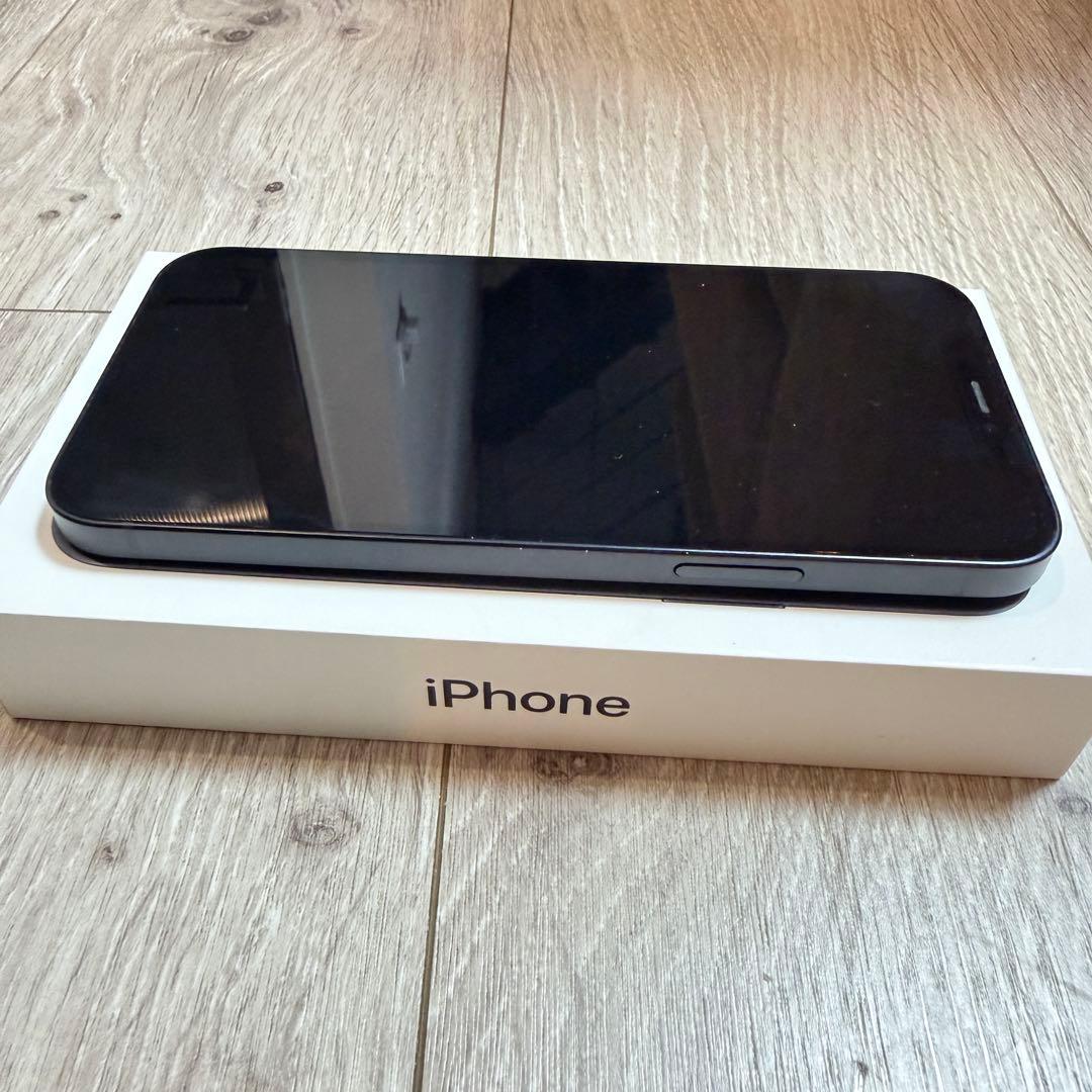 Apple iPhone 12 128GB SIMフリー　ブラック