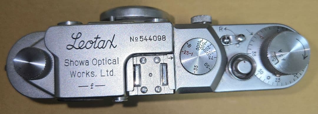 j*l様 ビンテージ Leotar レンジファインダーカメラ レザーケース付き