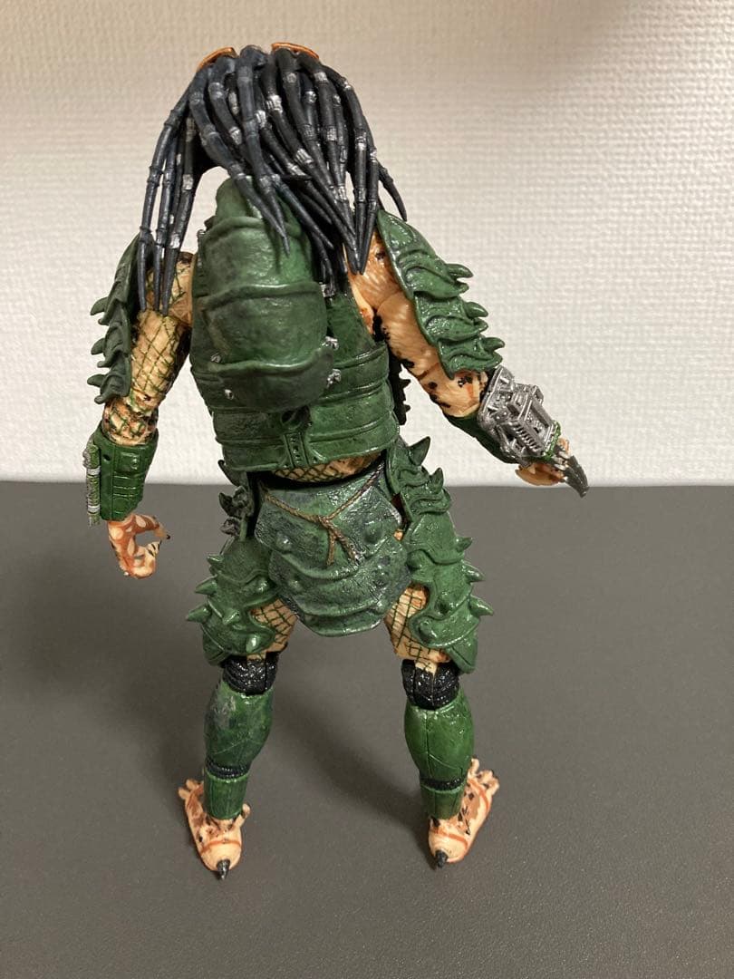 ネカ NECA ブロークンタスク　プレデター　BROKEN TUSK
