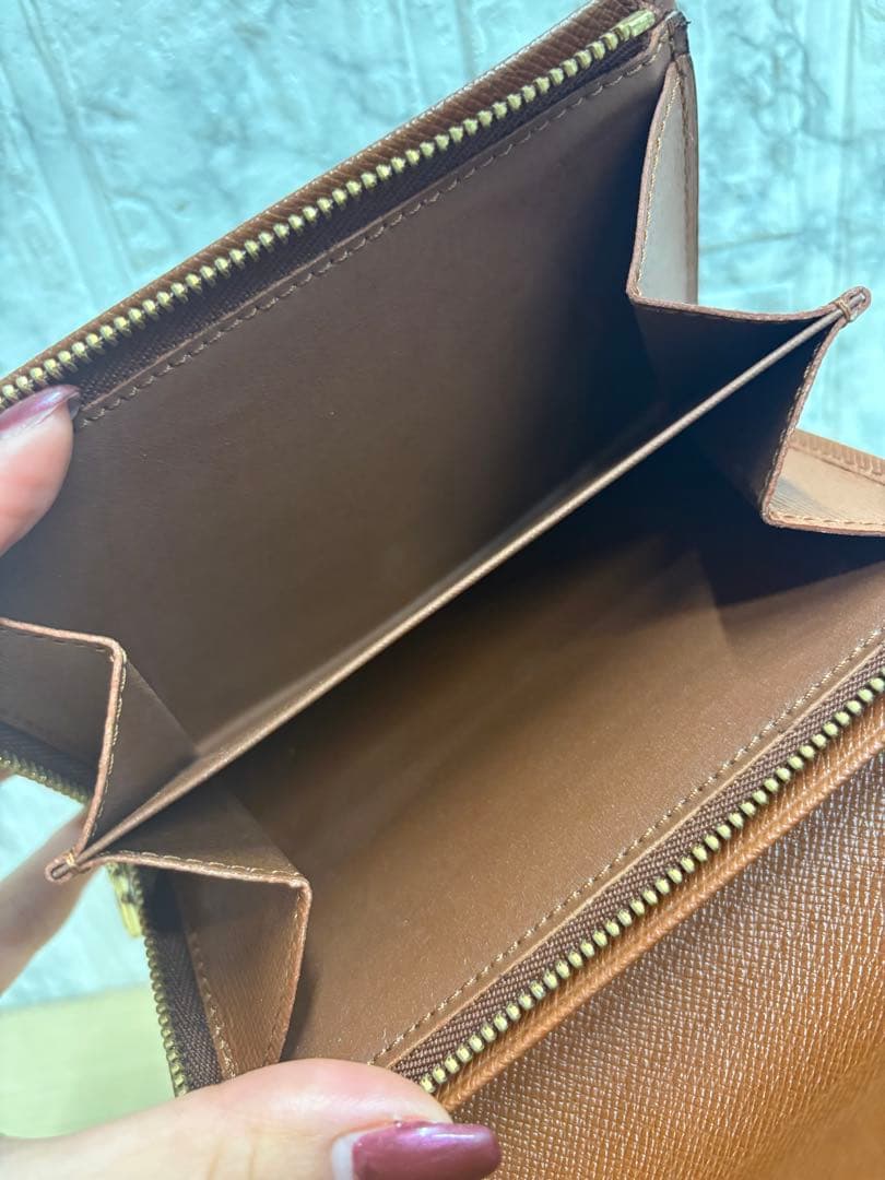 LOUIS VUITTON ルイヴィトン　折り財布　モノグラム　ユニセックス