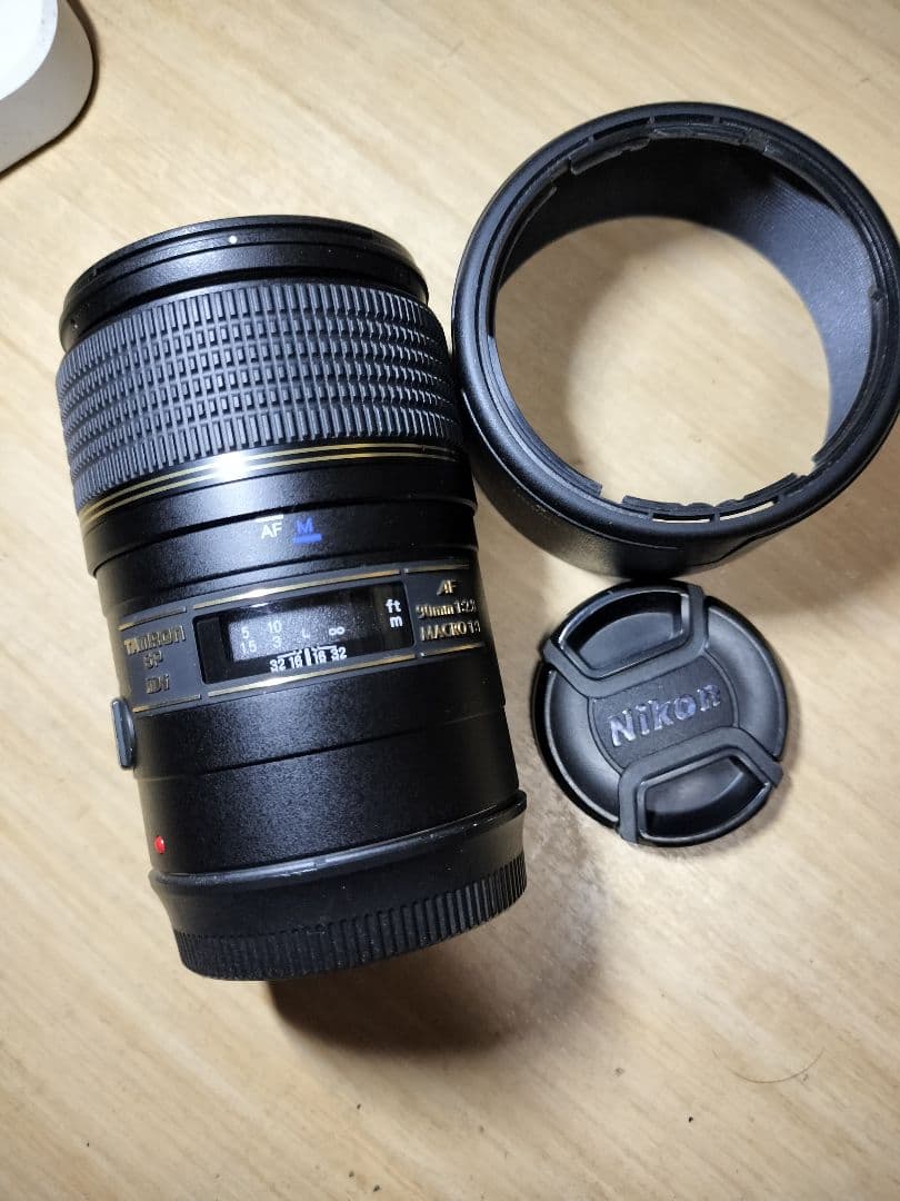 レンズ(単焦点) TAMRON SP 90mm F2.8 Di MACRO 1:1 272E