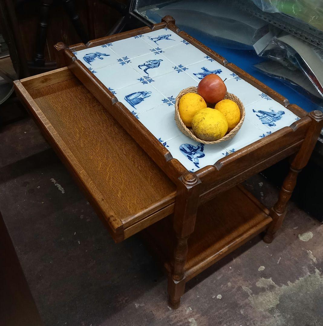 希少　アンティーク　オランダ　デルフト　タイル　サイドテーブル　引き出し付