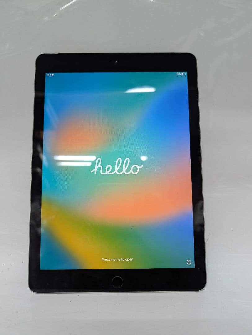 M*y様 iPad　WiFi+Cellularモデル　第6世代　A1954