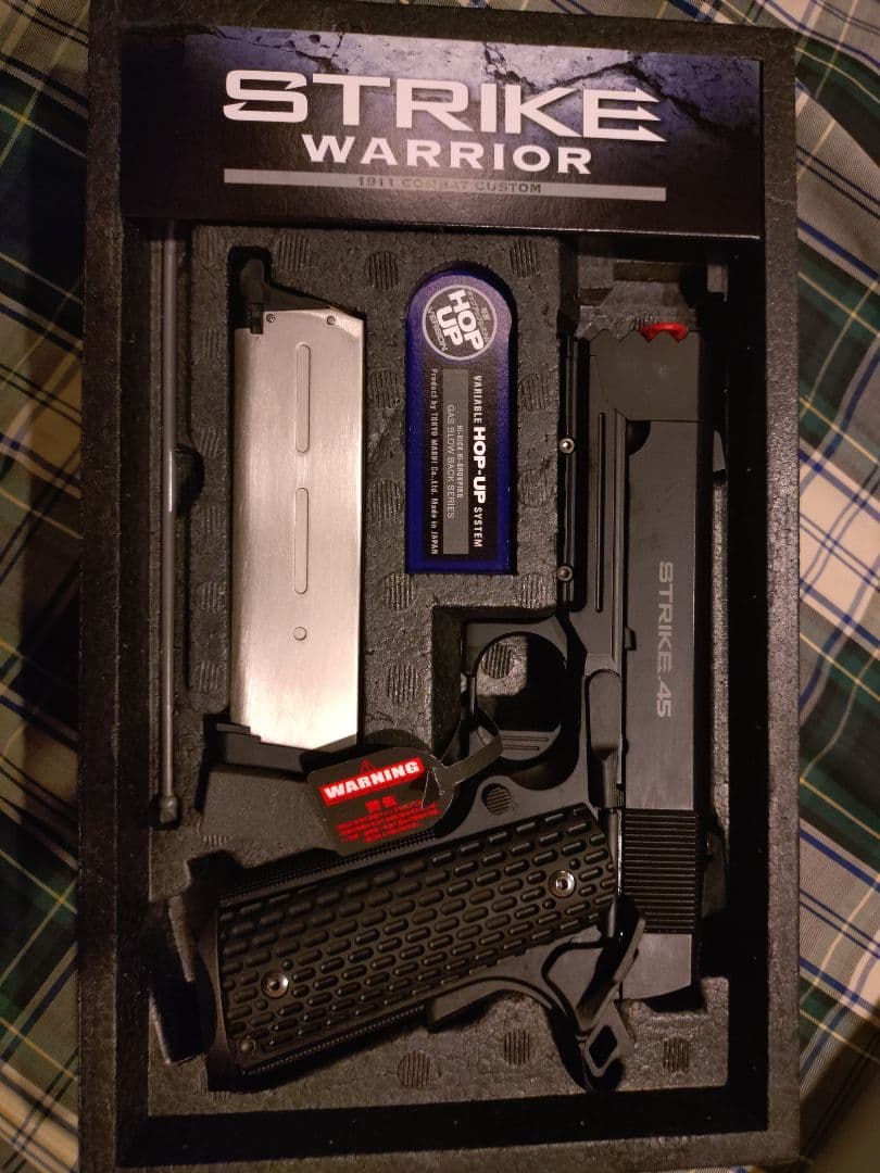 STRIKE WARRIOR 東京マルイ　ガスガン