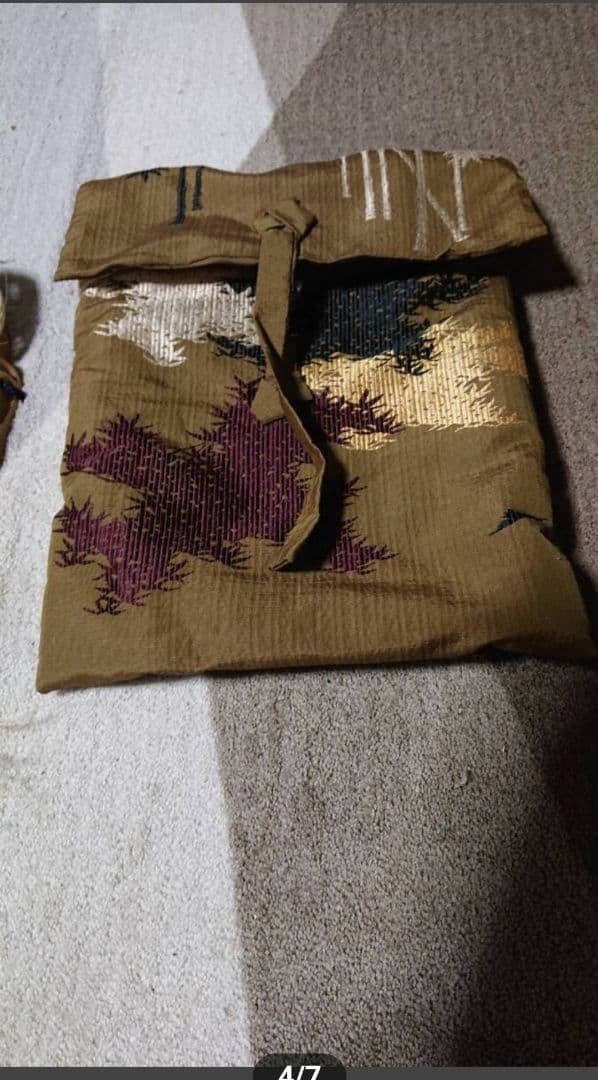 ☆木彫り　皺尉　　夢冬作　能面　（烙印入り）桐箱、袋付き