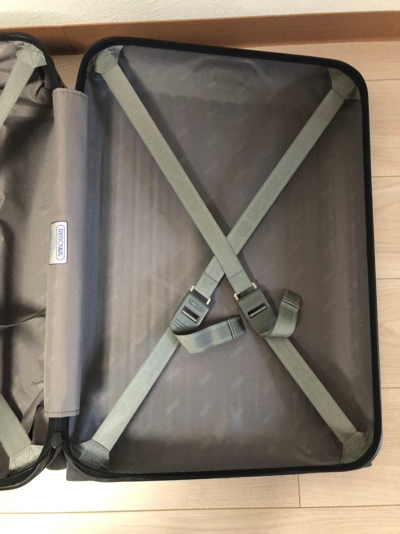 【中古廃盤品】リモワ サルサ 851.52 32リットル 2輪