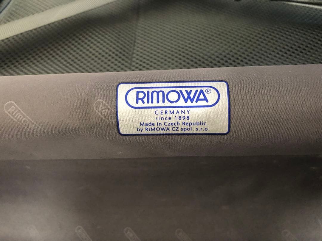 【中古廃盤品】リモワ サルサ 851.52 32リットル 2輪