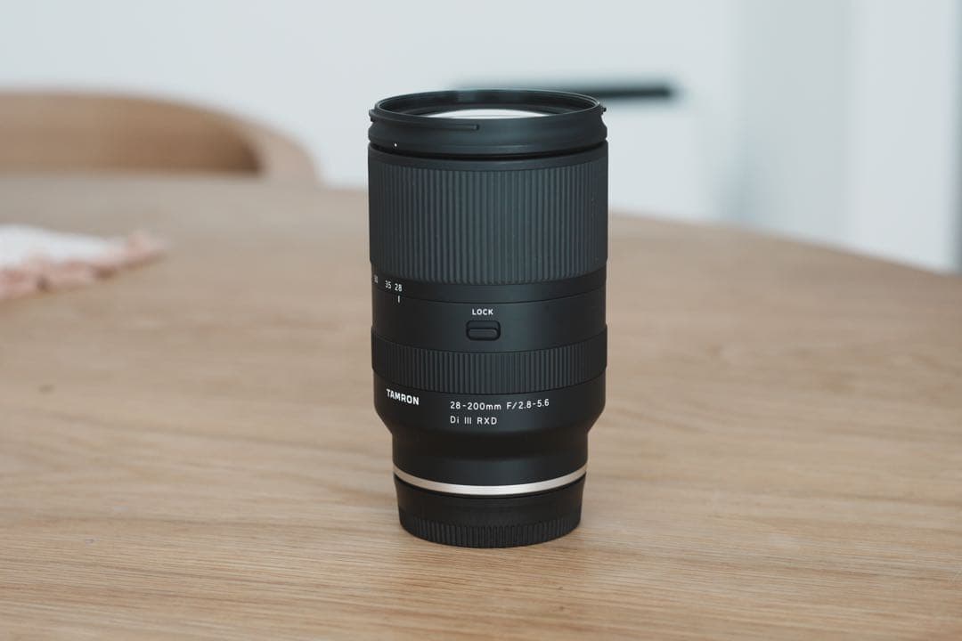 Tamron 28-200mm F/2.8-5.6 Di III 保証書あり