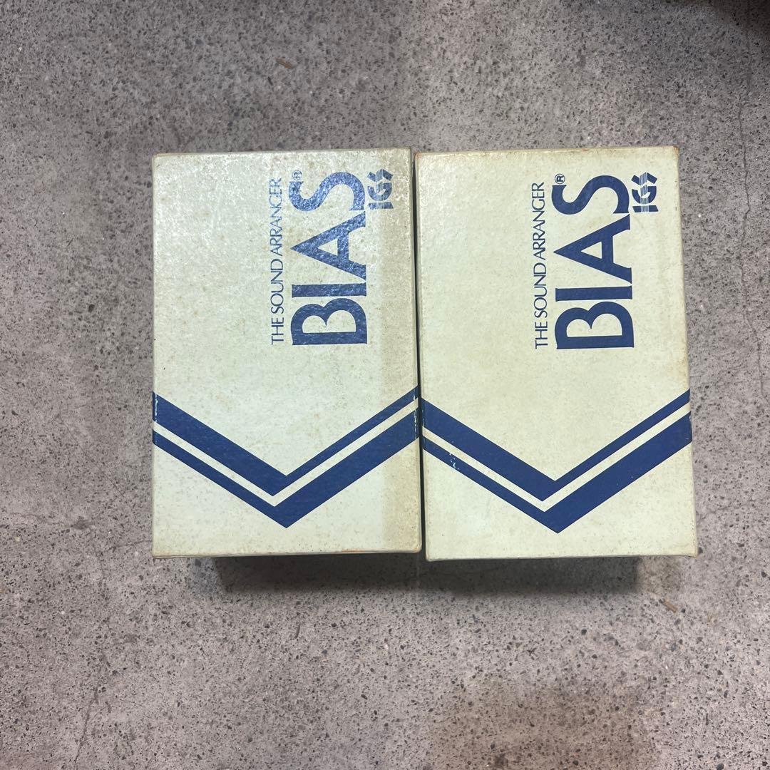 ギター BIAS ANALOG DELAY DISTORTION