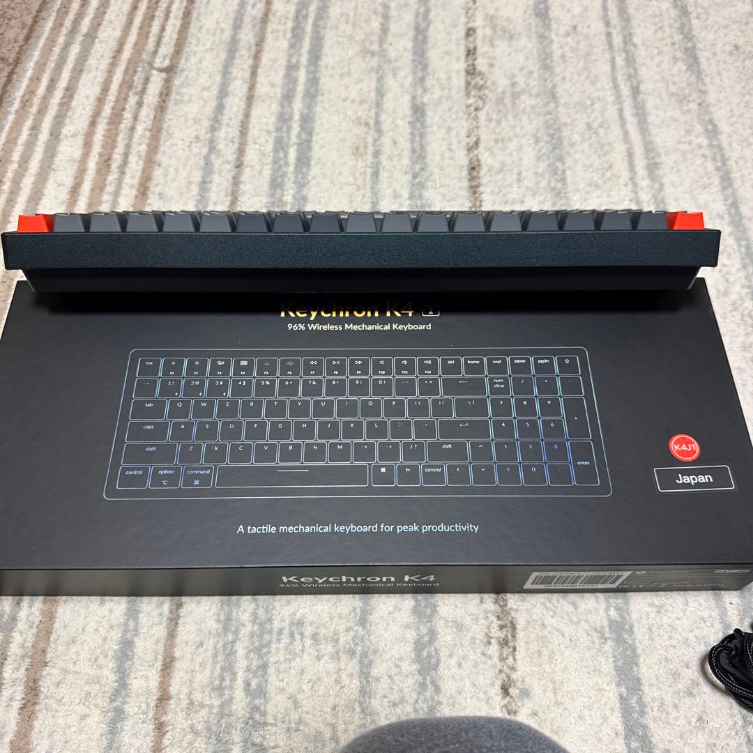 D*.様 Keychron K4(V2)メカニカルキーボードRGB赤軸