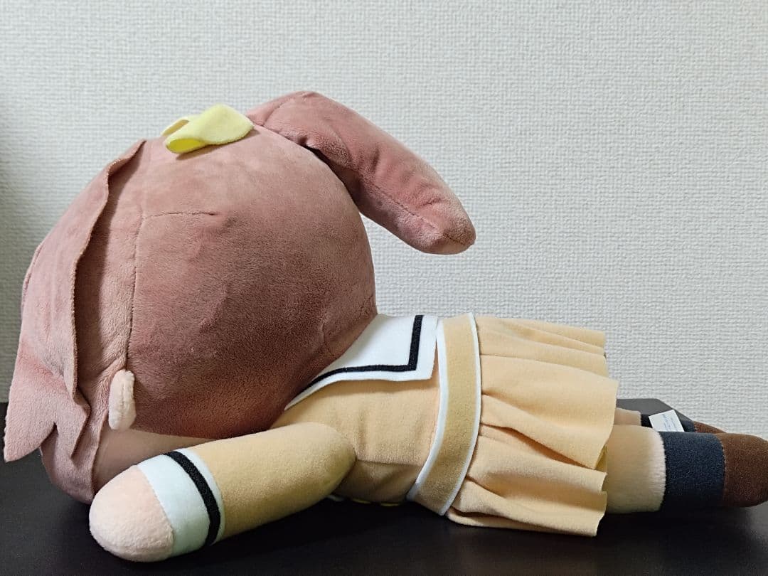 【美品】バンドリ　メガジャンボ寝そべりぬいぐるみ　山吹沙綾　ポッピンパーティー