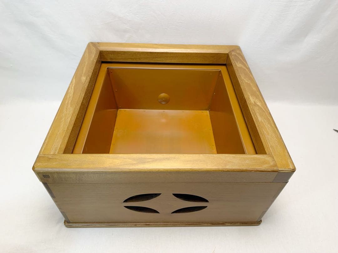 未使用 茶道具 桑 七宝透置炉 炉 置炉用炭型電熱器 浜松地紋釜3点セット 紙箱