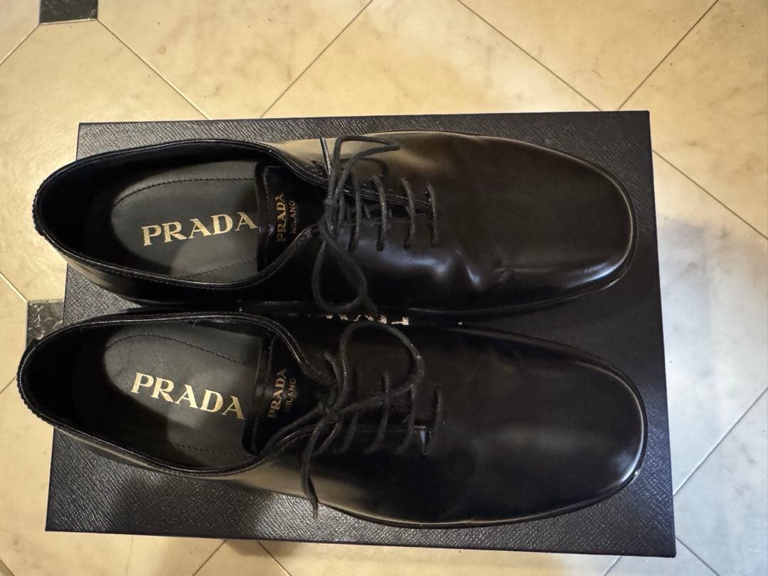 プラダ　ブラッシュドレザー　レースアップシューズ　サイズ6