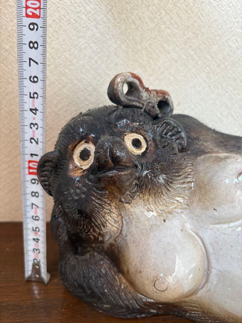 たぬき　置物
