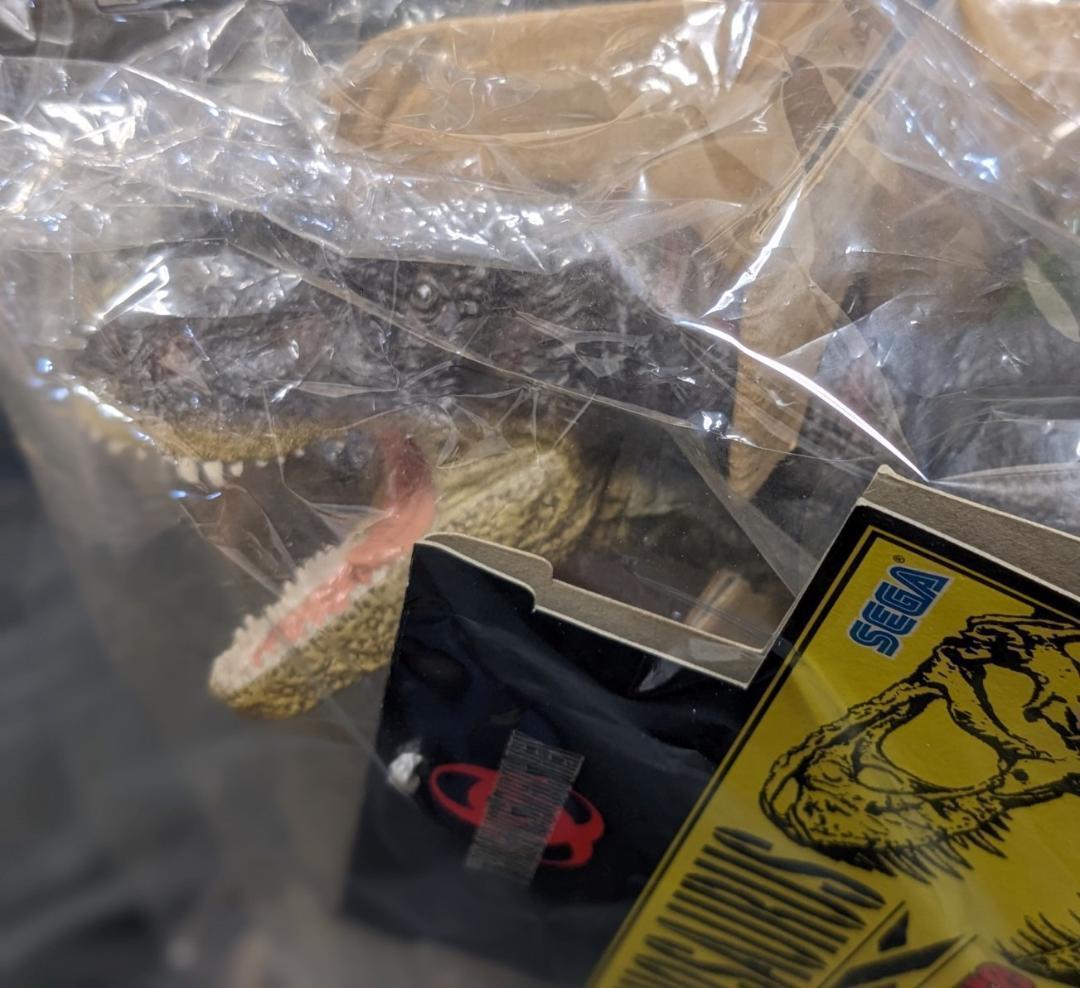 恐竜（セガ）ティラノサウルス＆トリケラトプス　ソフビフィギュア２体セット