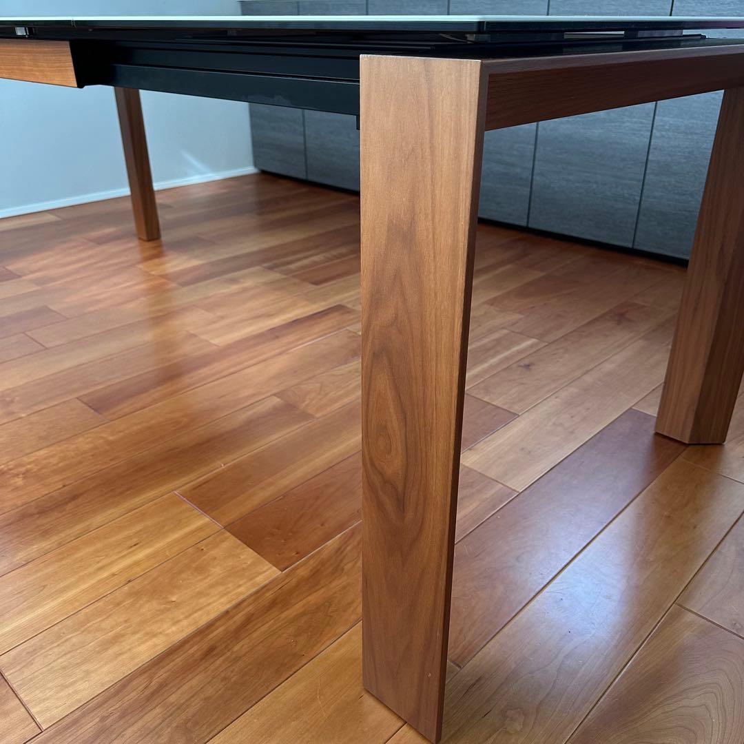 Calligaris カリガリス 伸長ダイニングテーブル セラミック