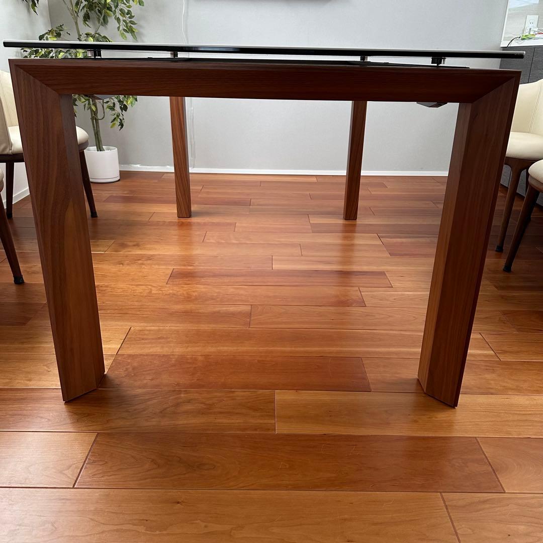 Calligaris カリガリス 伸長ダイニングテーブル セラミック