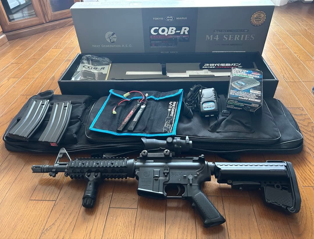 CQB-R M4シリーズ トイガン セット