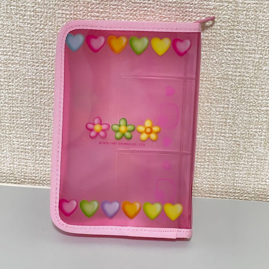 極美品　未使用　当時物　ハローキティ 通帳ケース 1997年 カオハナ　ケース