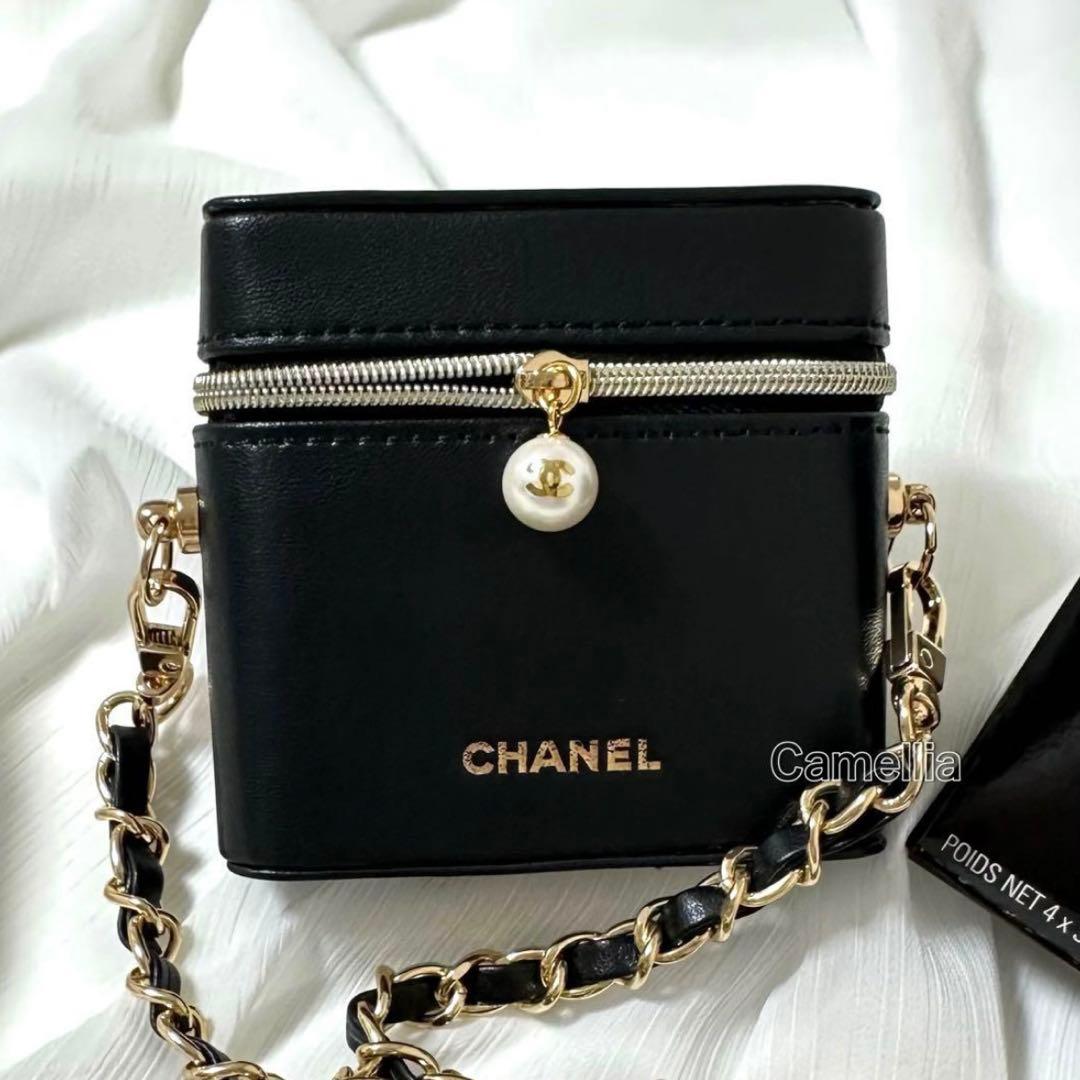 シャネル ノベルティ リップケース ショルダー