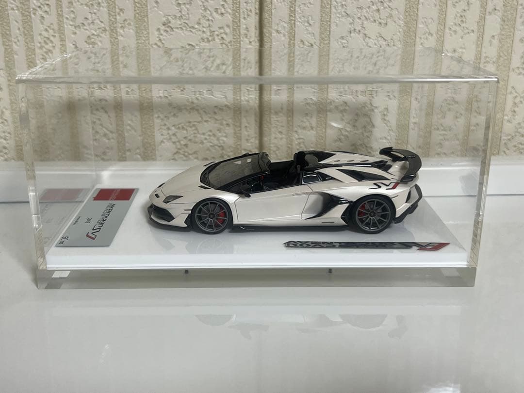 Lamborghini Aventador SVJ Roadster ミニカー