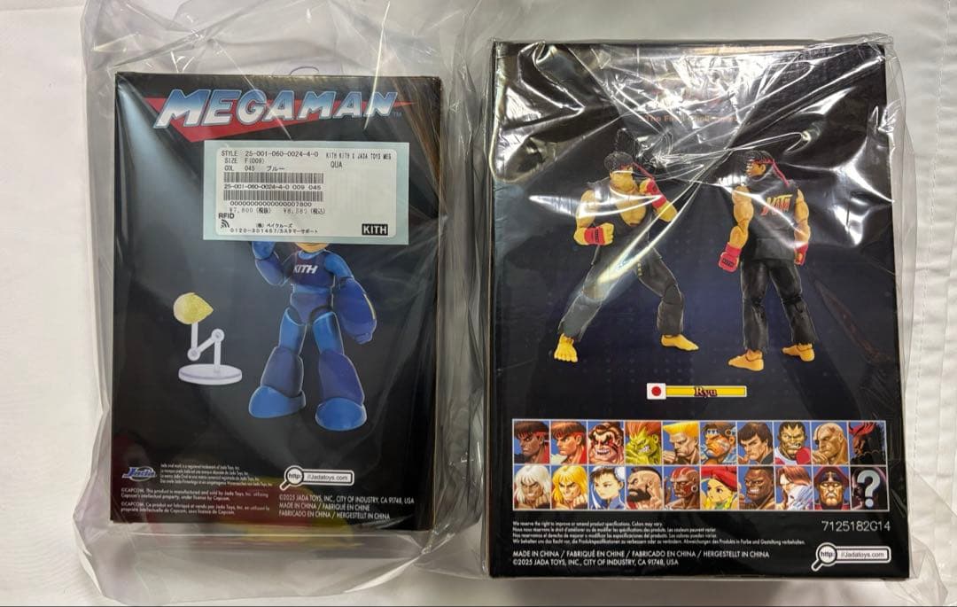 2セット　KITH CAPCOM リュウ megamanフィギュア