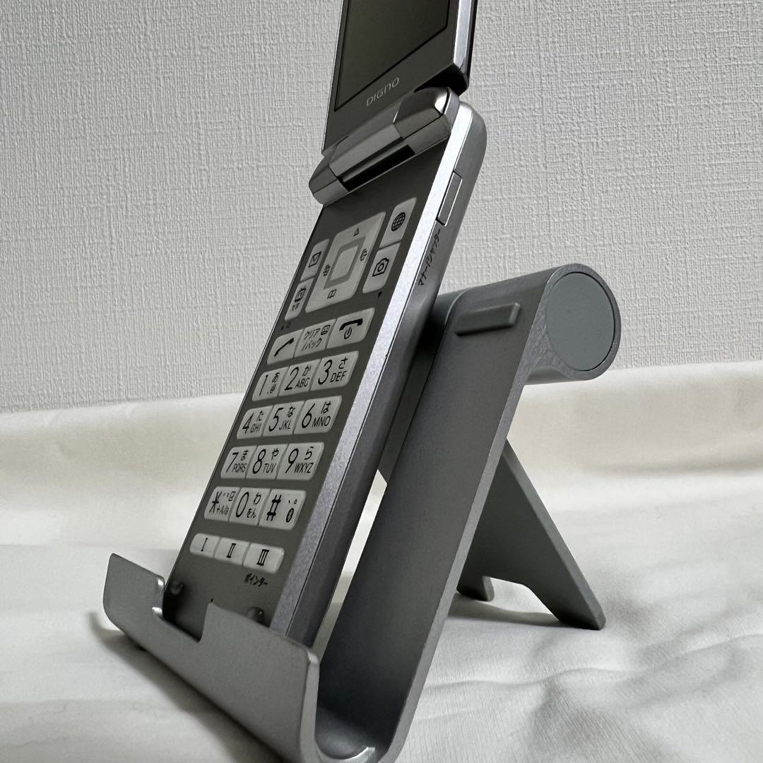 SoftBank DIGNOケータイ3 902KC シルバー