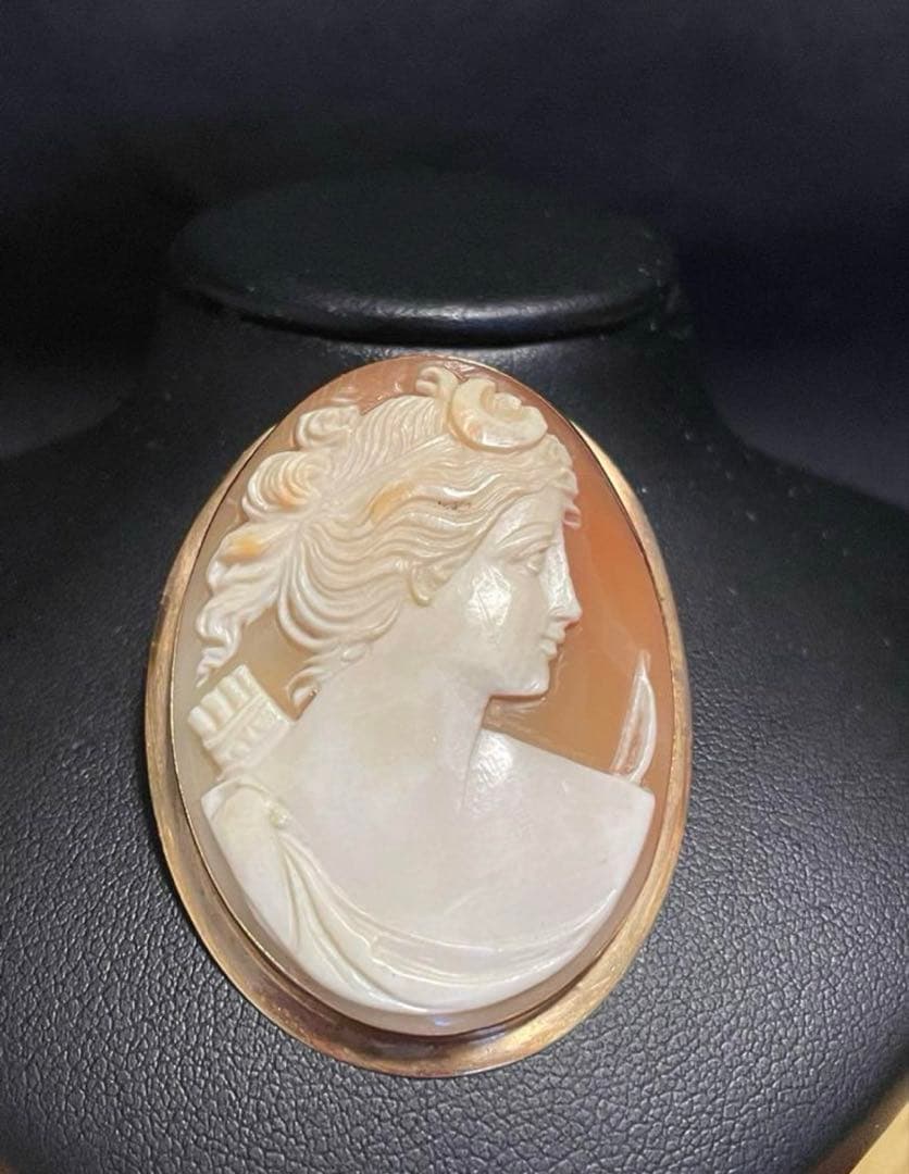 フランス　アンティーク　10金枠　アルテミス　ブローチ兼トップ