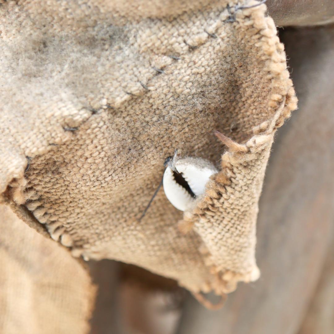 ブルキナファソ ロビ族 バテバ 木製 置物