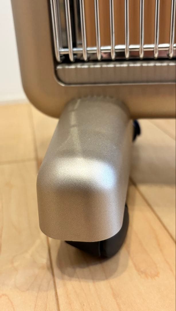 サンルミエ E800L-TM 遠赤外線暖房器 ゴールド