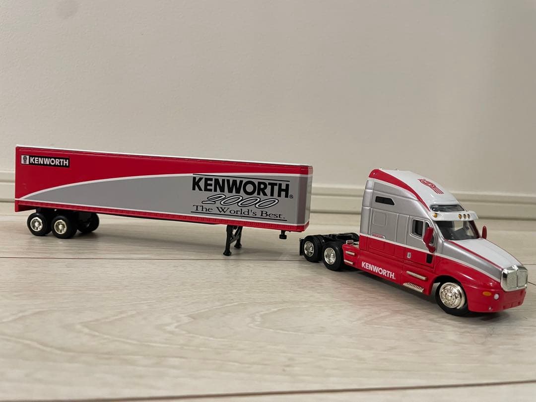 Kenworth T2000リミテッドエディションダイキャストメタルレプリカ