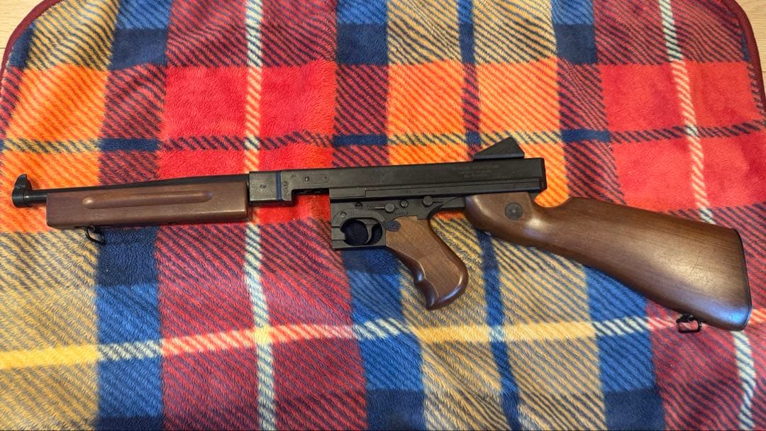 東京マルイ　トンプソン　電動ガン