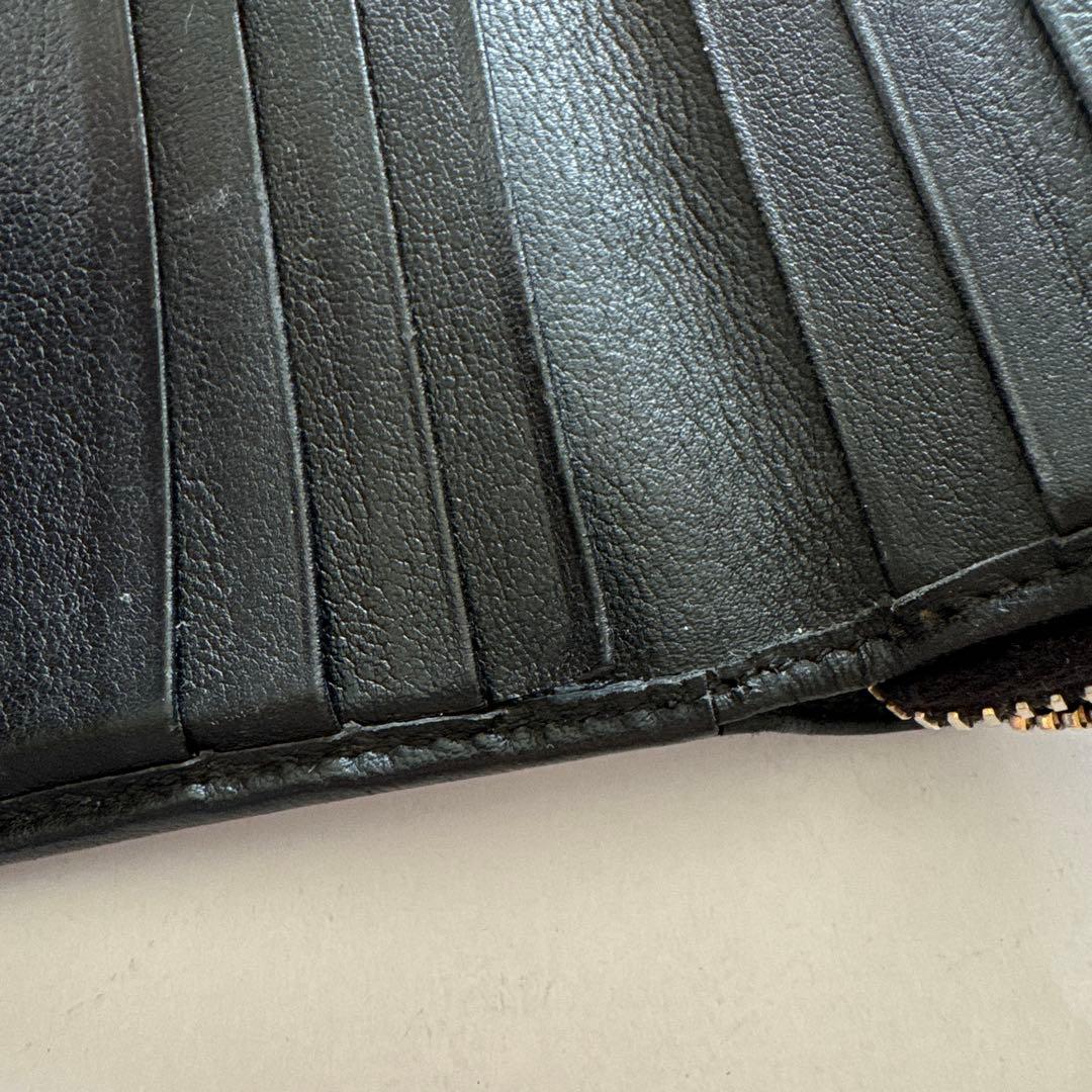 YSL ブラックレザー 二つ折り財布