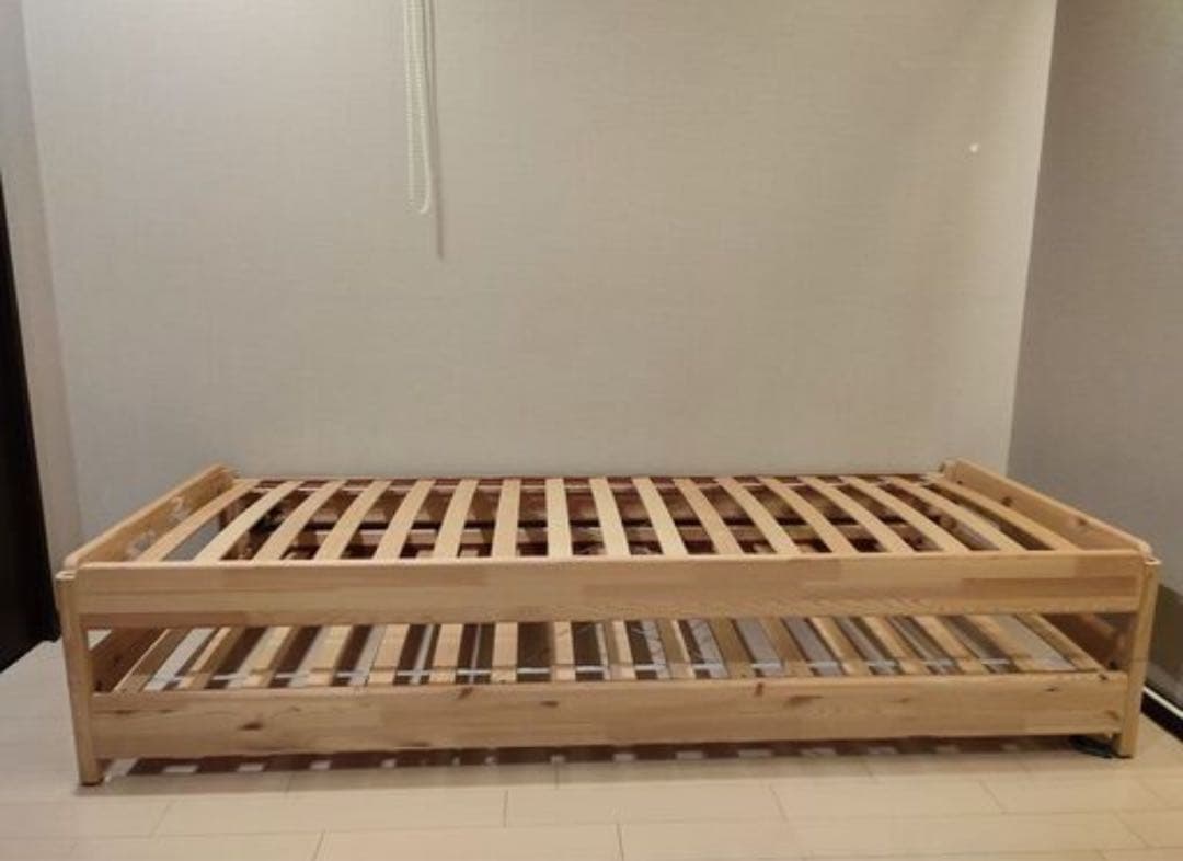 IKEA ウトーケル　スタッキングベッド　2個で1セット