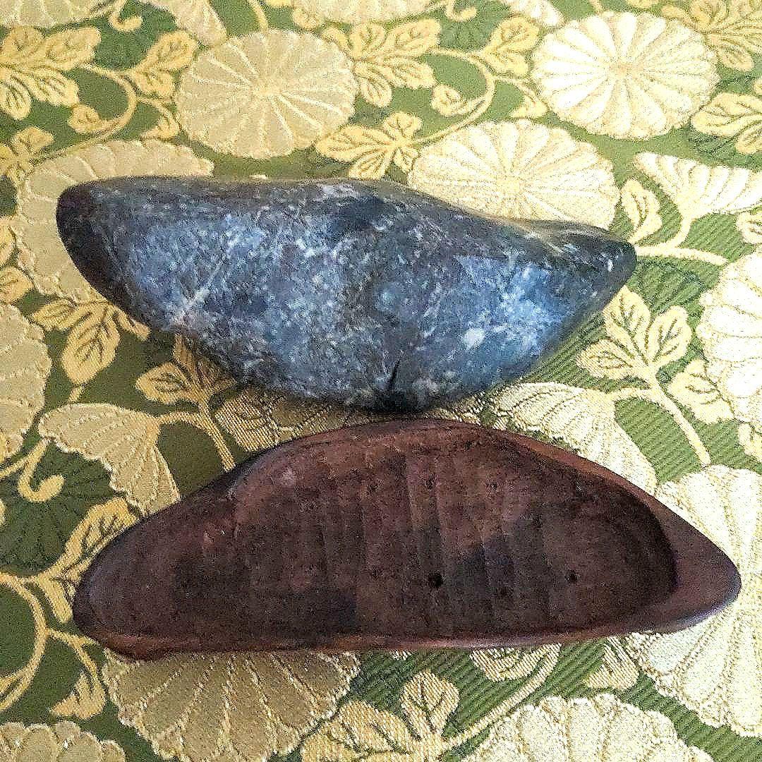 【最終価格】 根尾谷　菊花石　台座付　水石　　盆石　三連華