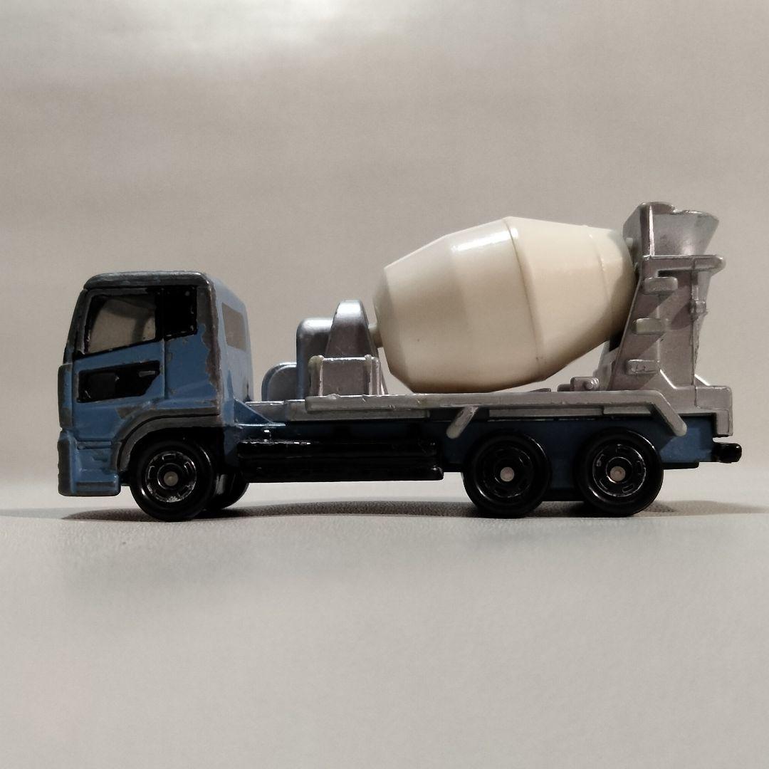 4501 トミカ 2005年 日産ディーゼル クオン ミキサー車 ルース
