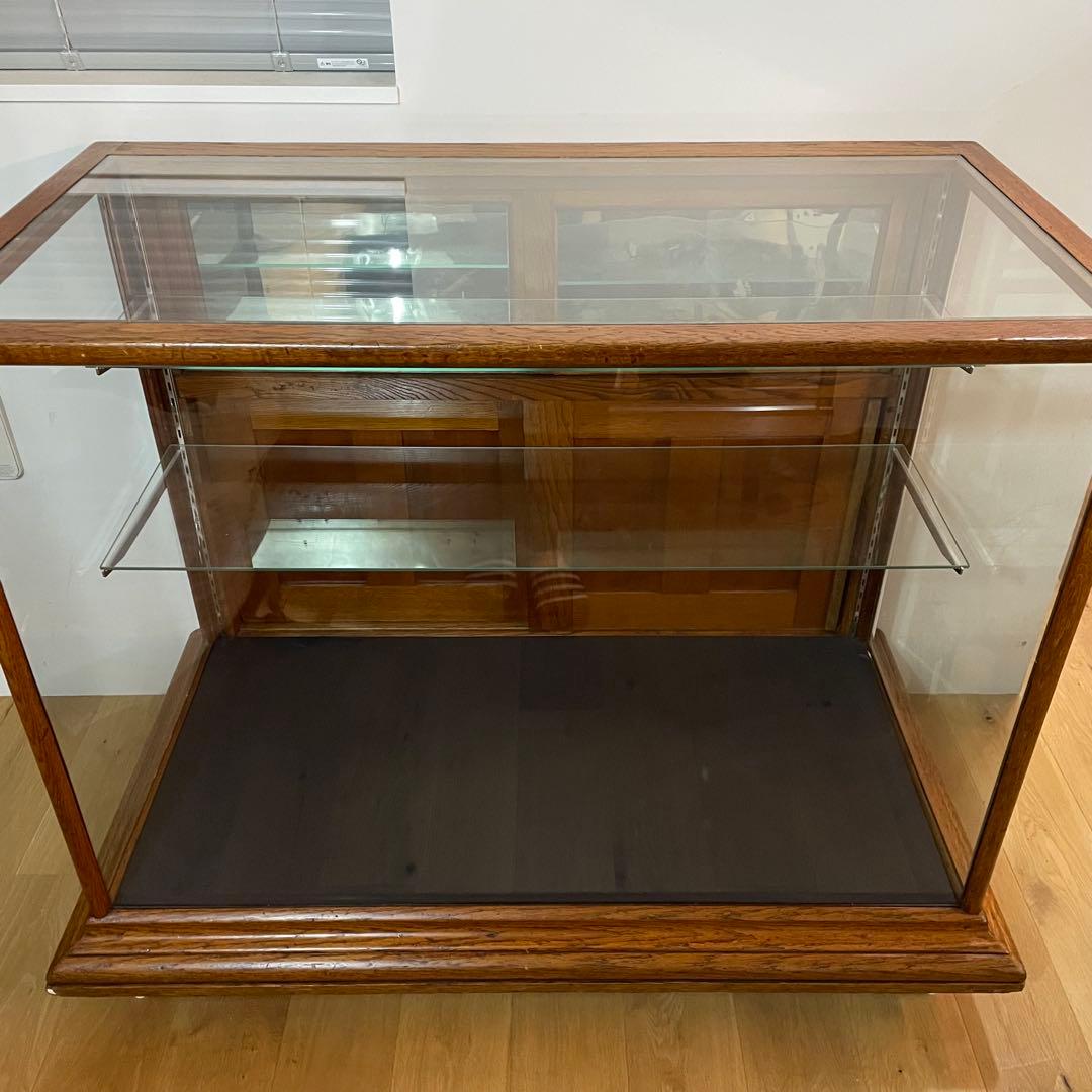 ￼アンティーク家具　ガラスショーケース