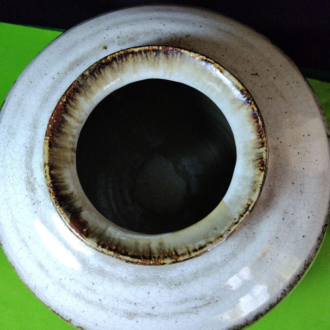 最終価格、レア親族の蔵出し品です十二代田原陶兵衛、萩焼白釉大壺共箱、栞、共布