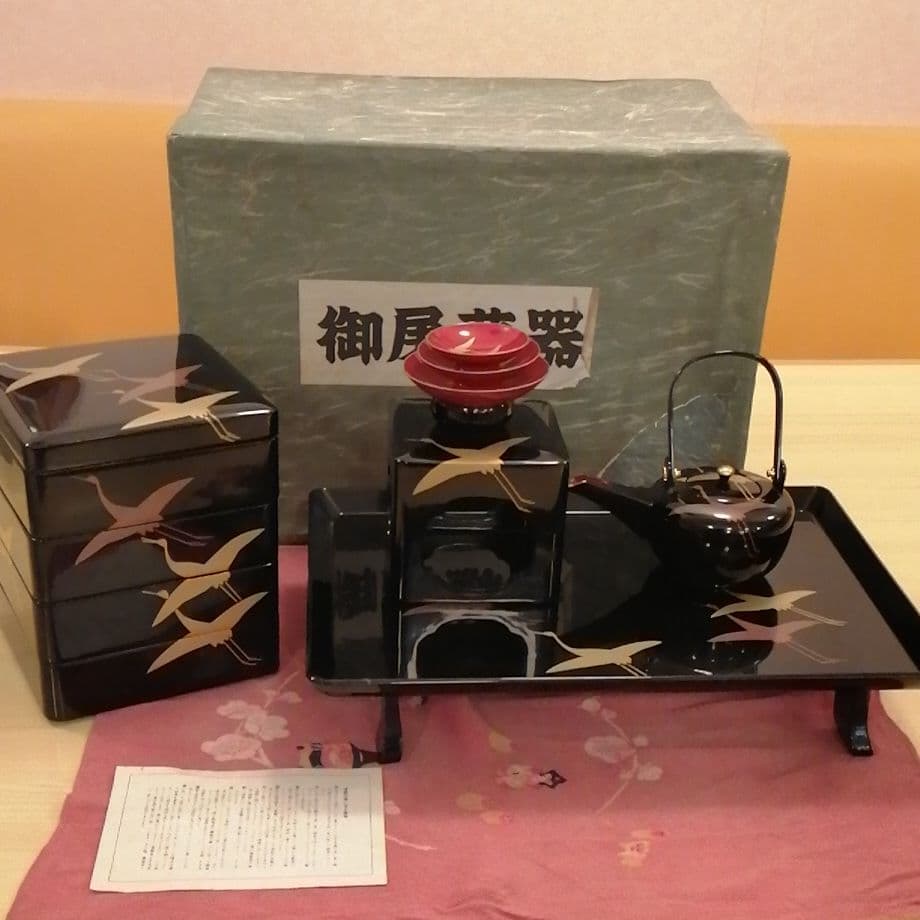 鶴お屠蘇セット天然木うるし漆器