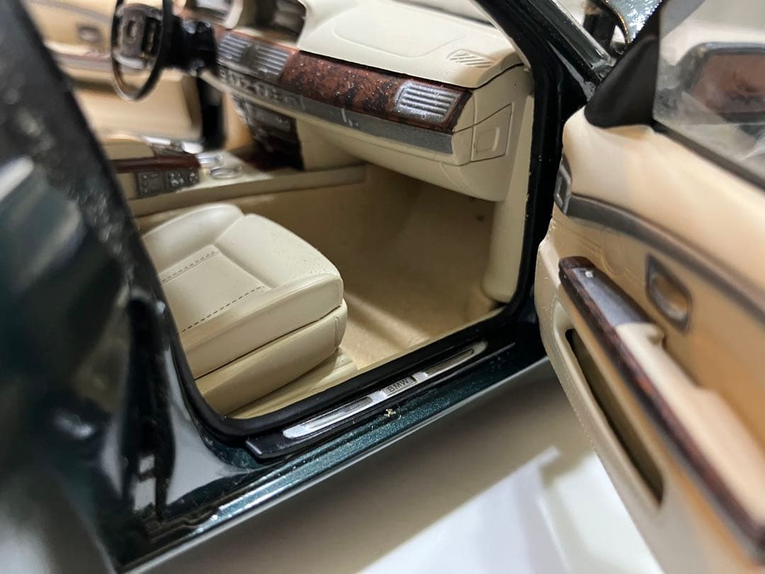 【非売品】BMW 7シリーズ　1／18ダイキャストミニカー