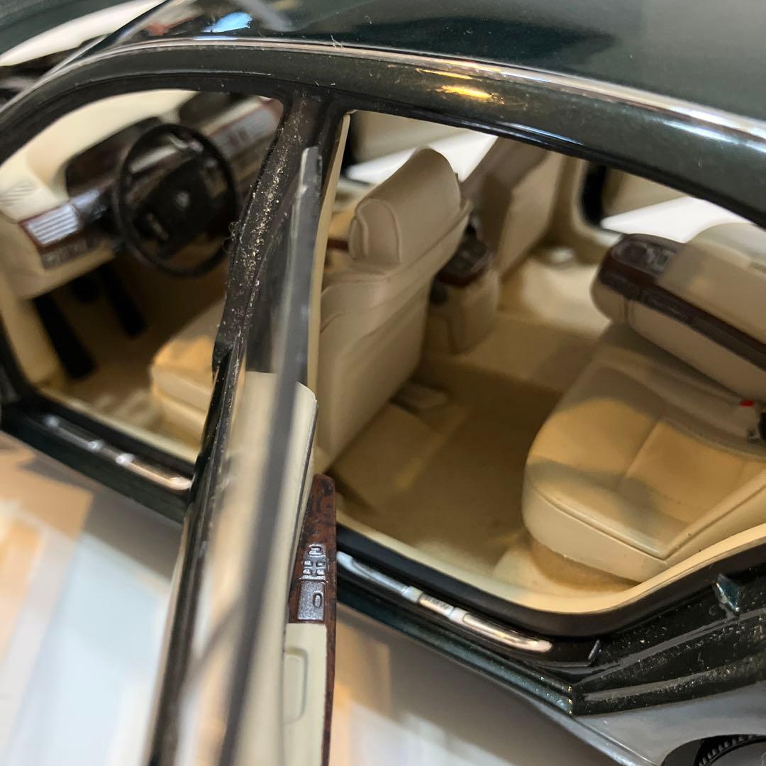 【非売品】BMW 7シリーズ　1／18ダイキャストミニカー