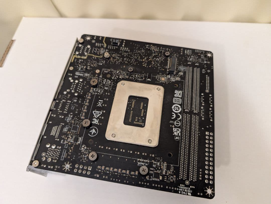 MSI B760Iマザー + i5-13600kf + 64GBメモリ