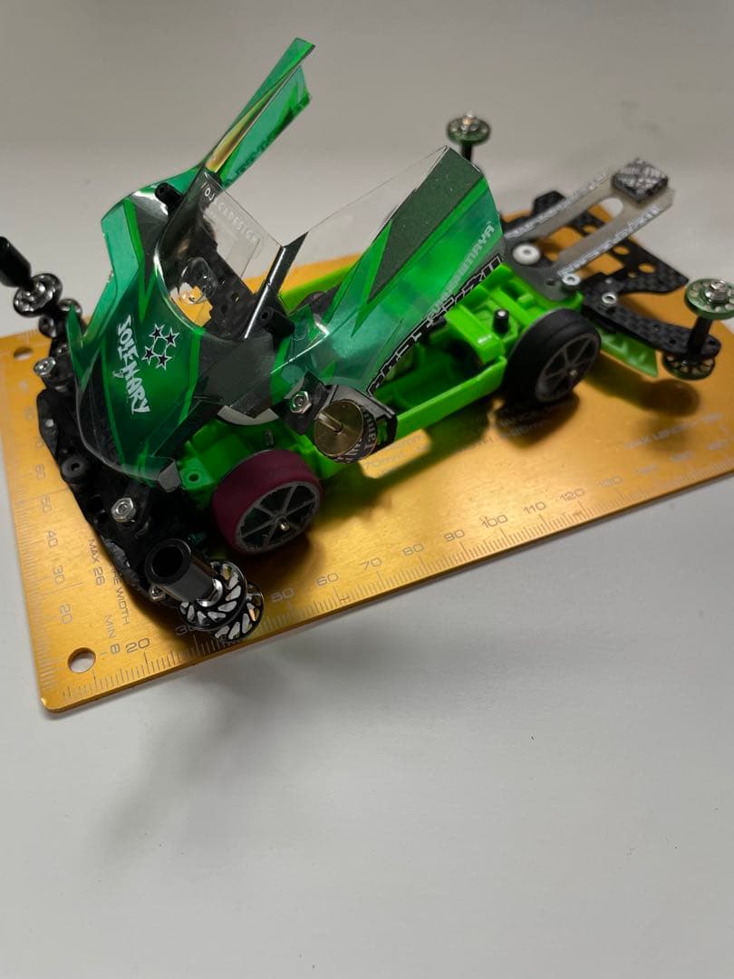 ミニ四駆 ＭＳフレキ完成車 セット 充電器 ペラタイヤ 加工ローラー