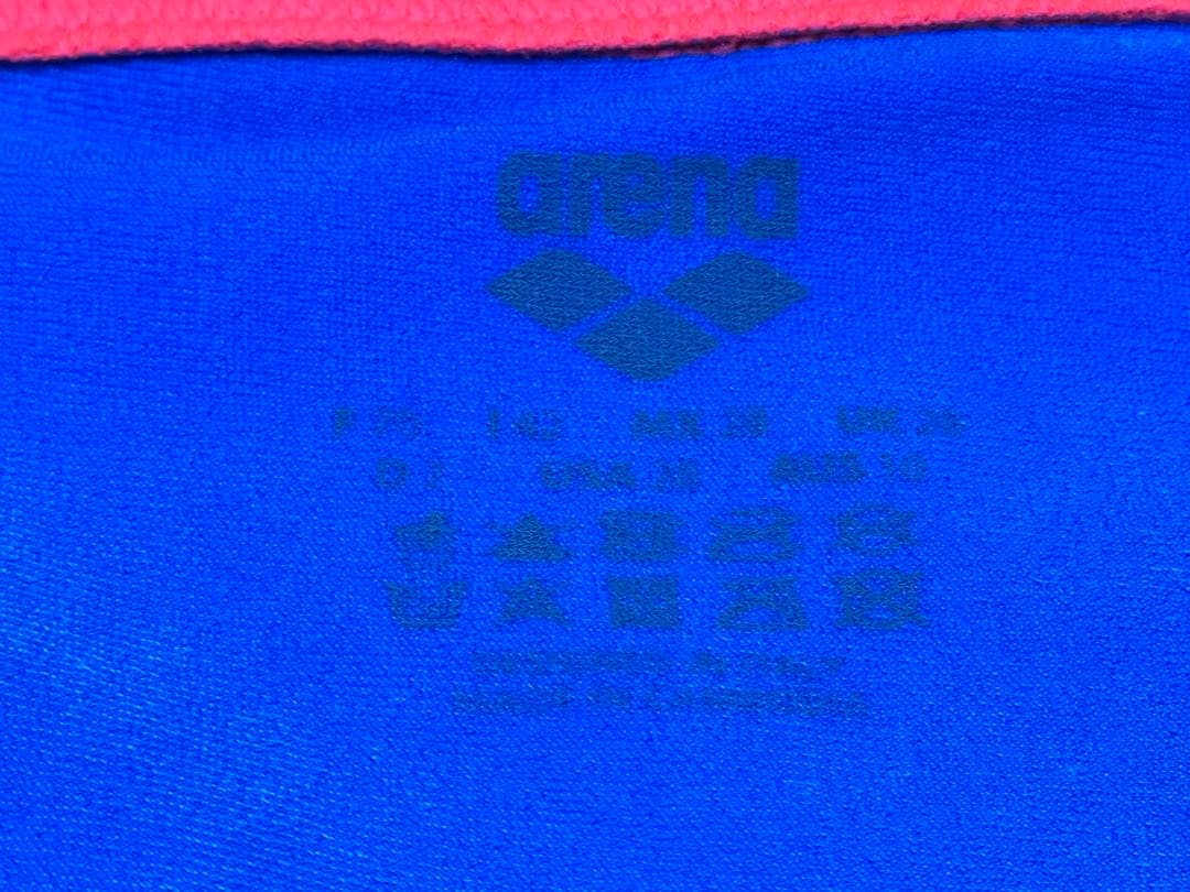 新品　アリーナ arena 競泳水着