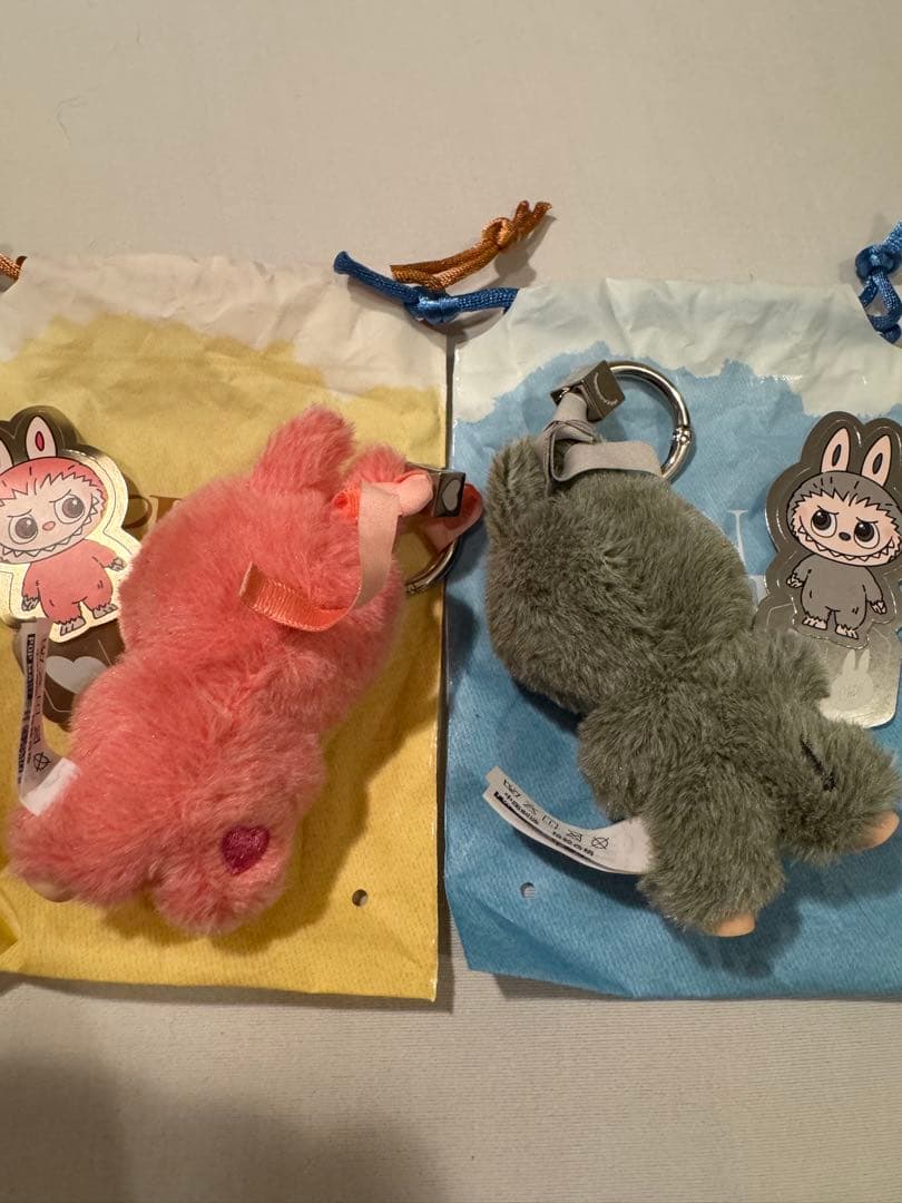 【超レア】LABUBU PIN FOR LOVE アルファベット ❤︎ と！二つ