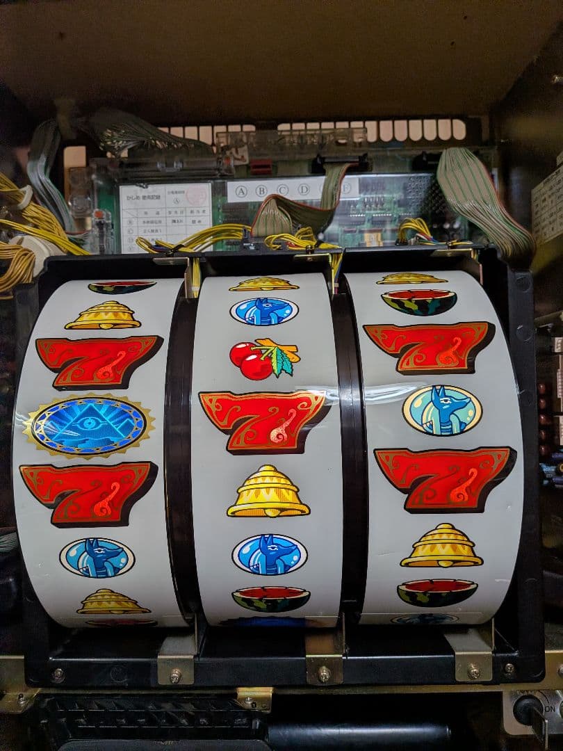 ⚡️1月10日迄【znnn】パチスロ実機秘宝伝 たのメル便発送 不要機付