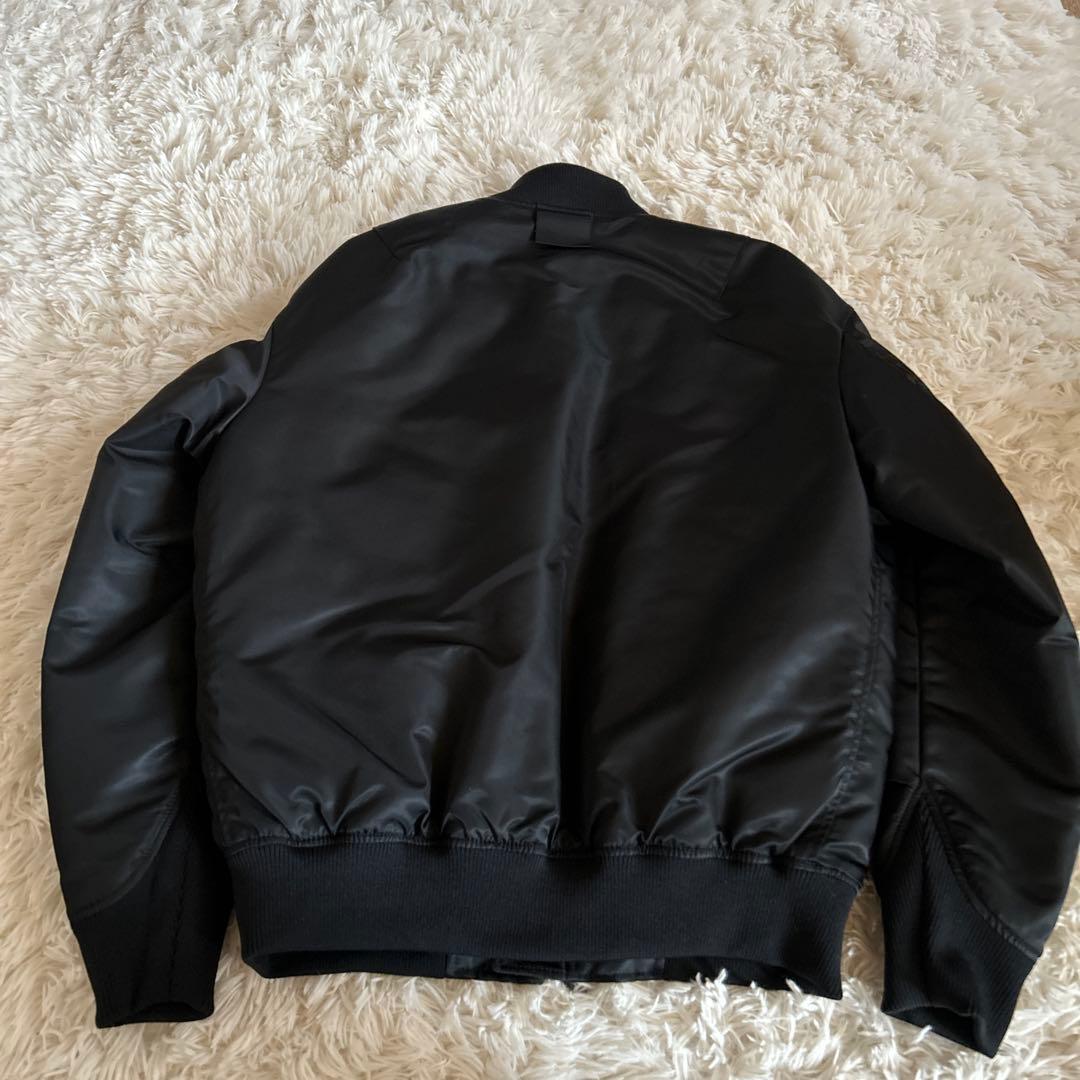 【美品】ユニクロ +J ハイブリッドダウンオーバーサイズMA-1ブルゾン